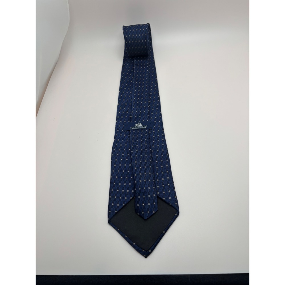 Stafford Mens Navy Blue Geometric Square 100% Silk Necktie Formal Business Tie - Picture 3 of 7